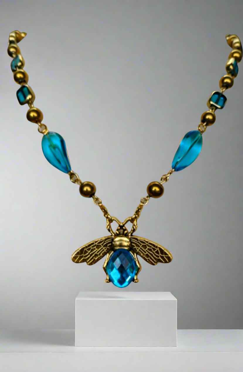 Pretty butterfly necklace