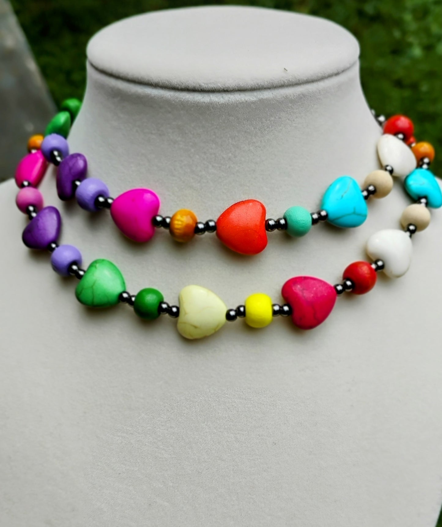 Pretty beaded howlite heart necklace