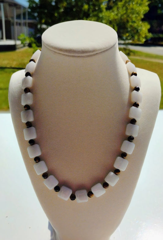 Beautiful natural stone necklace bracelet earring set