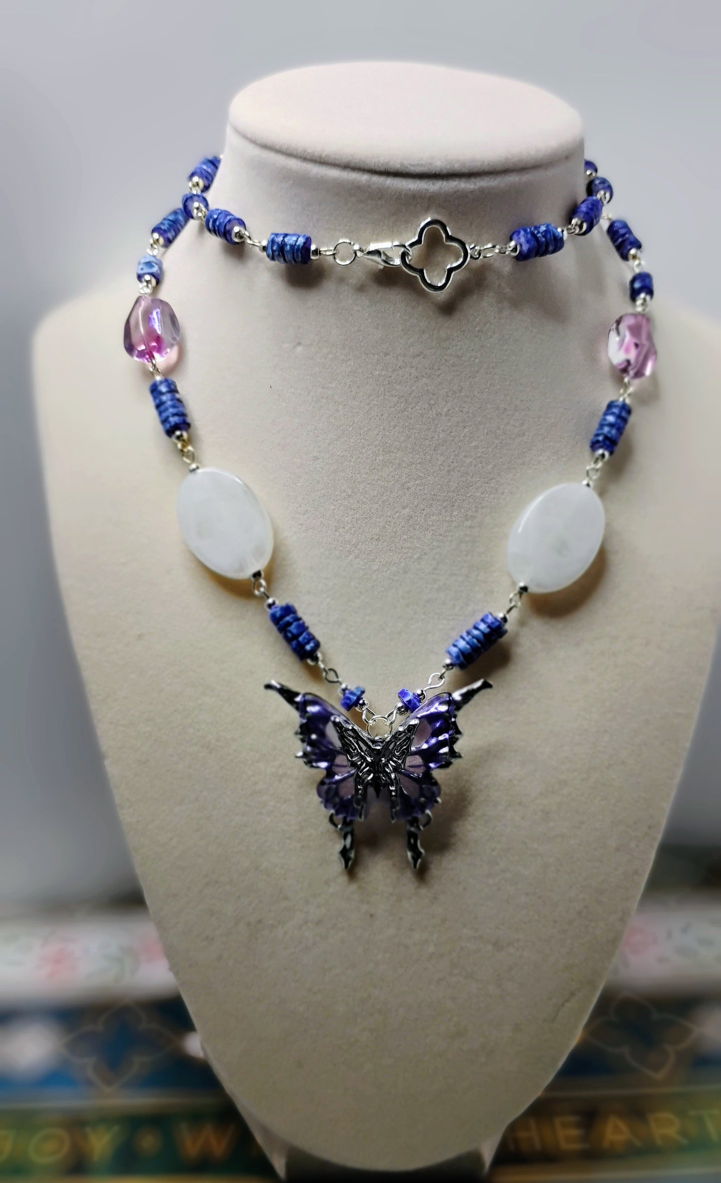 Beautiful butterfly 3 piece set earrings necklace bracelet